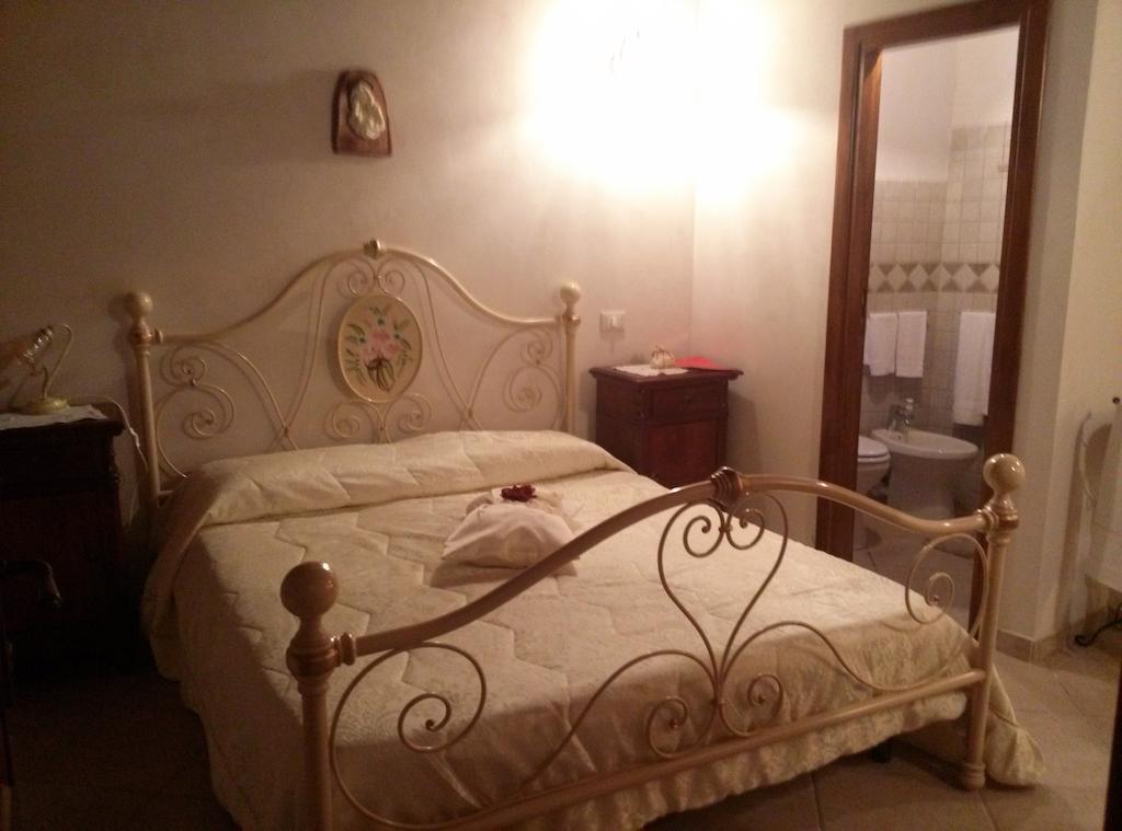 B&B Il Tulipano Sul Lago Colle di Tora Δωμάτιο φωτογραφία